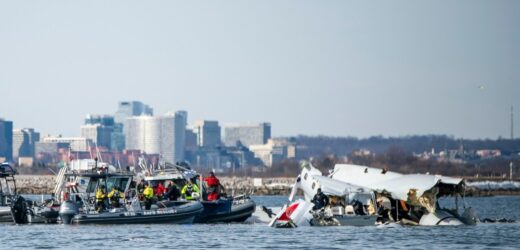 Znaleziono drugą czarną skrzynkę samolotu, który niedaleko Waszyngtonu zderzył się ze śmigłowcem