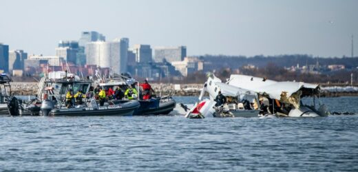 Katastrofa w USA. „NYT”: Jeden kontroler pełnił obowiązki dwóch pracowników