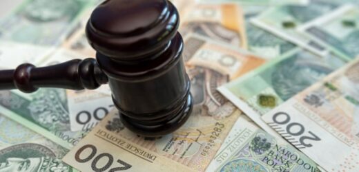 Ojciec księdza Michała O. oskarżony o przestępstwa skarbowe