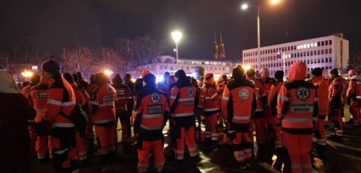 Marsz przeciwko agresji wobec ratowników medycznych