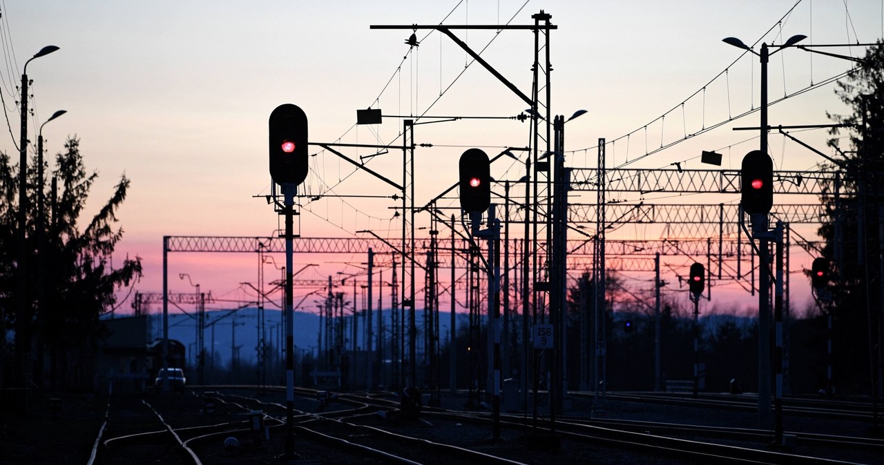 Wstrzymany ruch kolejowy na trasie Poznań-Wrocław