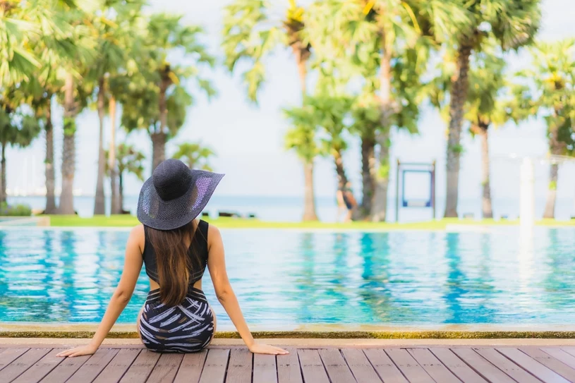 Rajskie wakacje bez nadwyrężania portfela? Oto lista najtańszych kierunków