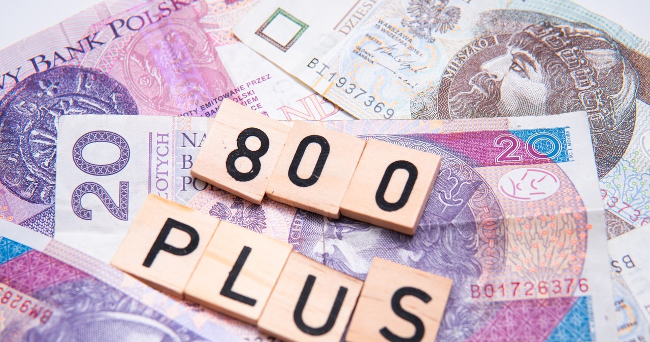 Ruszył nabór wniosków o 800 plus