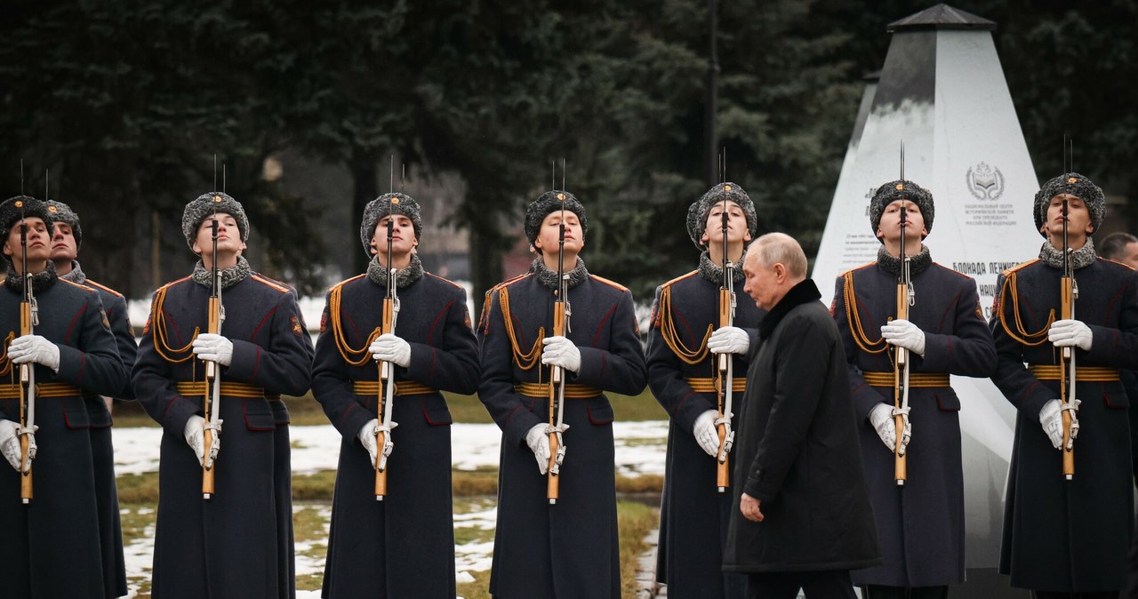 Putin o politykach w Europie: Staną u stóp pana i pomerdają ogonami