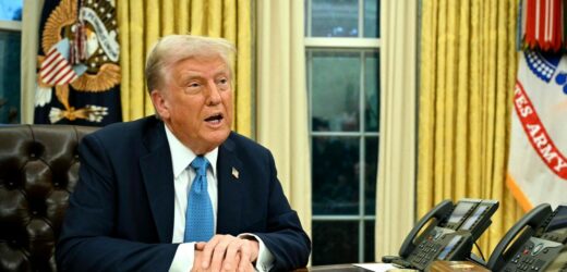 Trump zmienia decyzję. Chodzi o cła nałożone na Meksyk