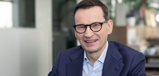 Prokuratura wraca do sprawy działek Mateusza Morawieckiego