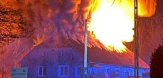 Pożar budynku wielorodzinnego na Mazurach. Nie żyje jedna osoba