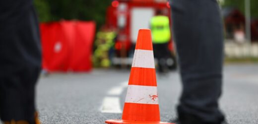 Tragiczny wypadek pod Warszawą. Zginęli 19-latka i 21-latek