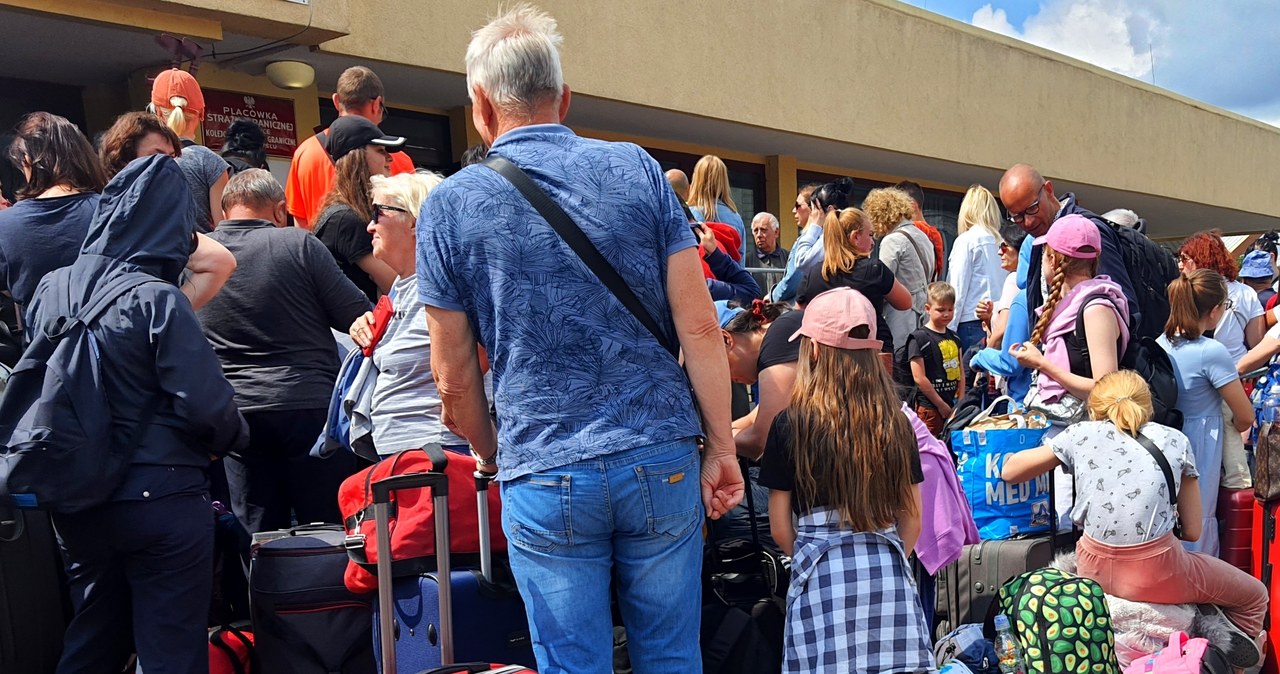 Rekordowa liczba zagranicznych wojaży. Jak Polacy spędzają wolny czas?
