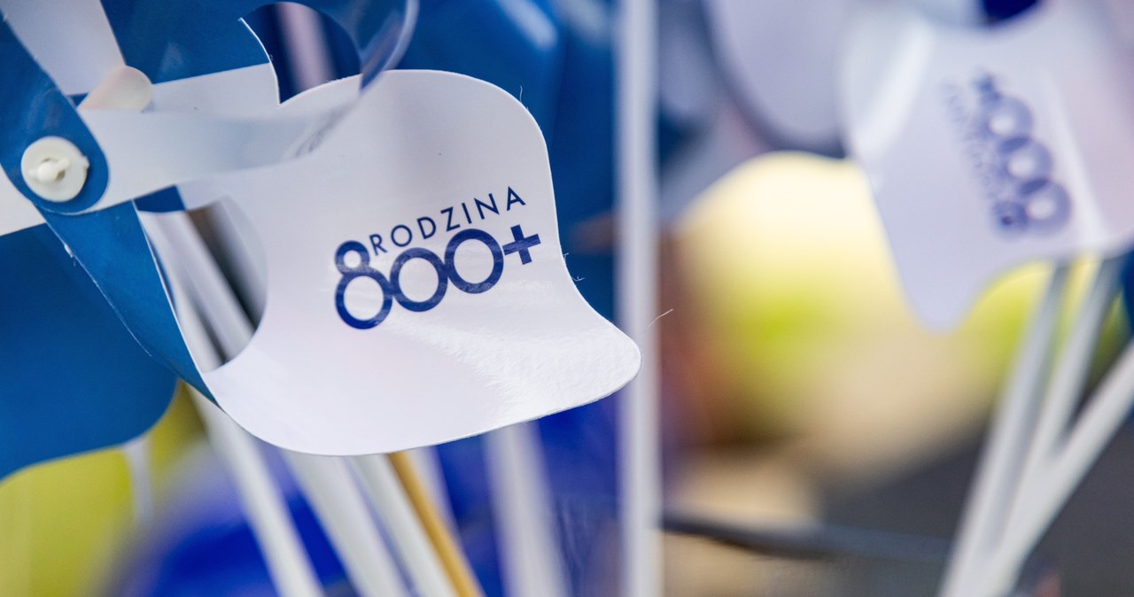 ​Ślimacze tempo prac nad „pilną” ustawą. Czy będą zmiany w 800 plus?