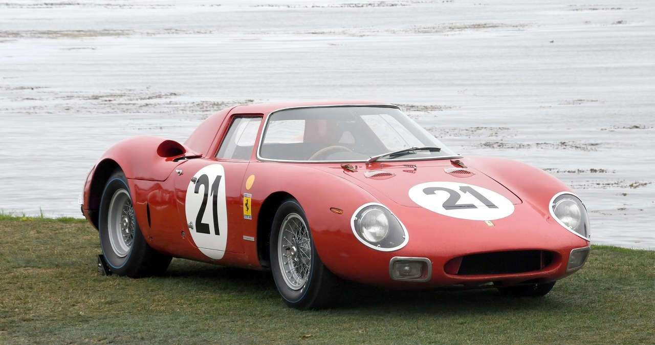 Legendarne wyścigowe Ferrari sprzedane za 35 mlilionów dolarów