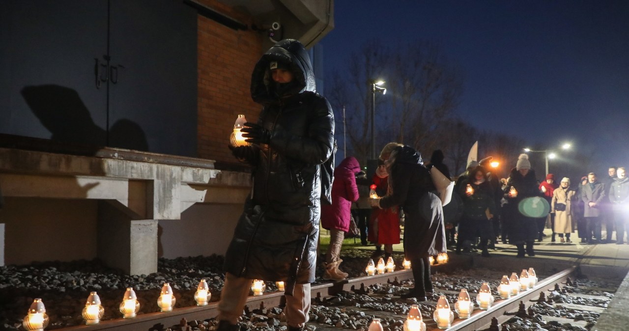 „Światło Pamięci” w Białymstoku w rocznicę deportacji na Sybir