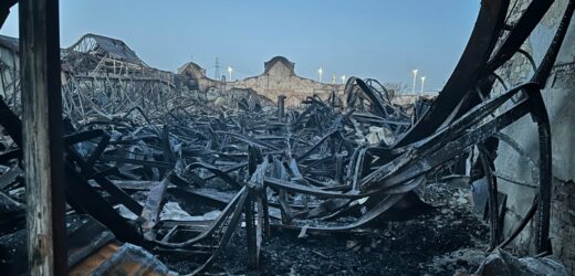 „Płakać się chce”. W pożarze hali w Gdańsku w kilka godzin stracili lata pracy