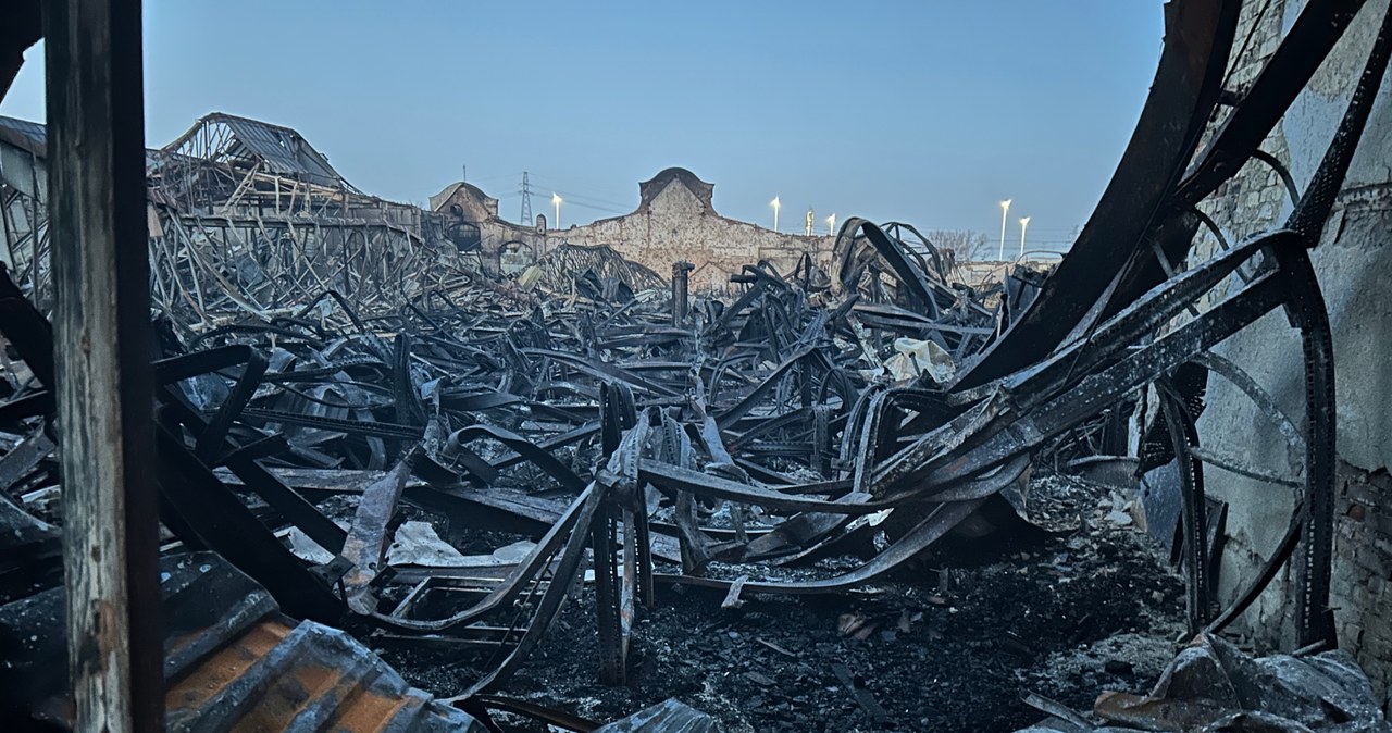 „Płakać się chce”. W pożarze hali w Gdańsku w kilka godzin stracili lata pracy