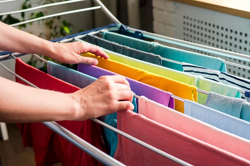Częsty błąd przy suszeniu prania. Możesz zaszkodzić zdrowiu