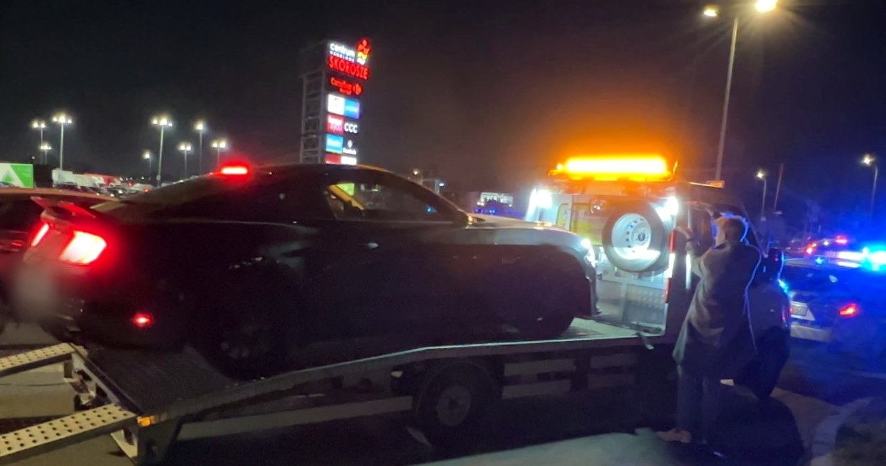 ​Gorączka sobotniej nocy w Warszawie. 340 mandatów za nielegalne wyścigi