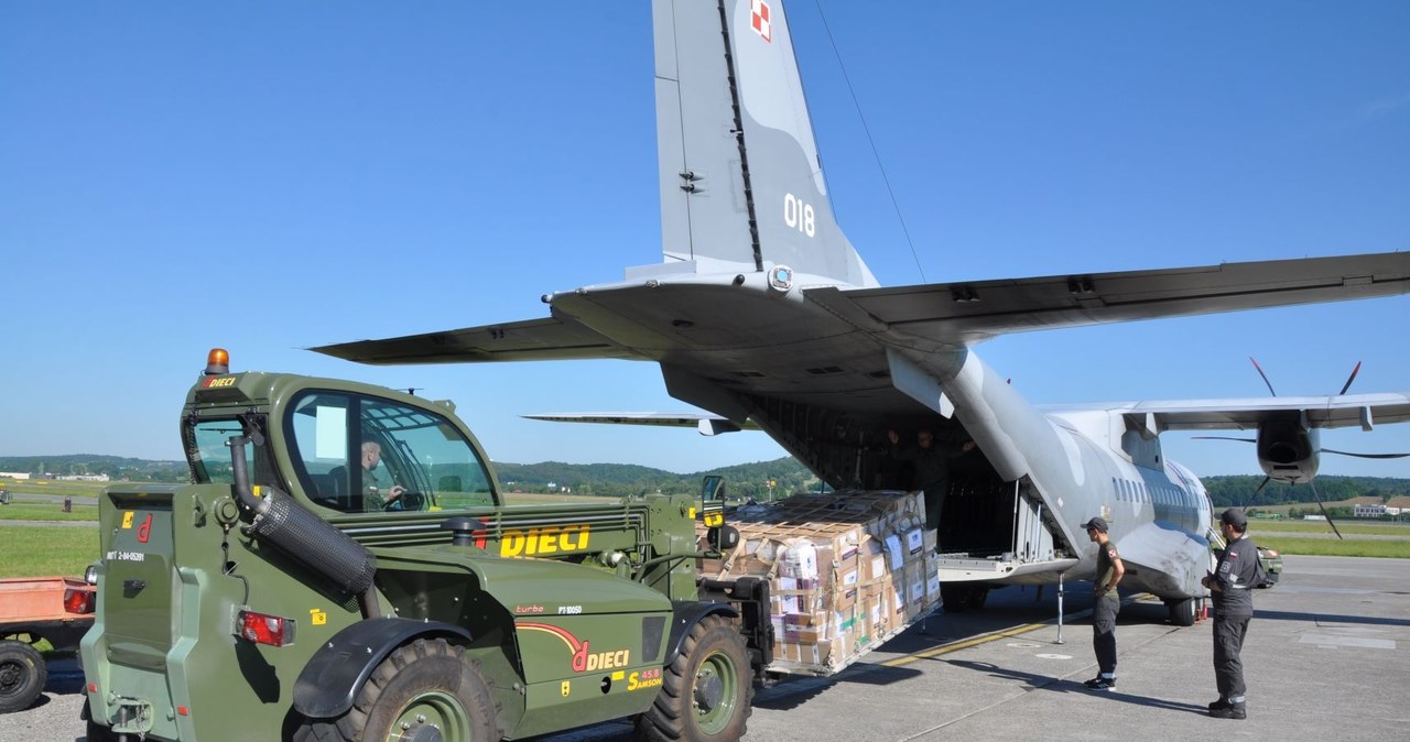Ponad dwie tony pomocy humanitarnej wyruszyło z Poznania do Libanu