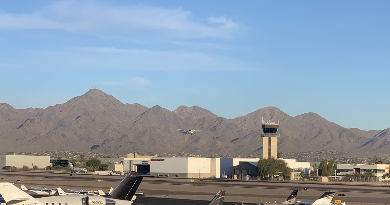 Zderzenie samolotów na lotnisku w USA. Jedna osoba nie żyje