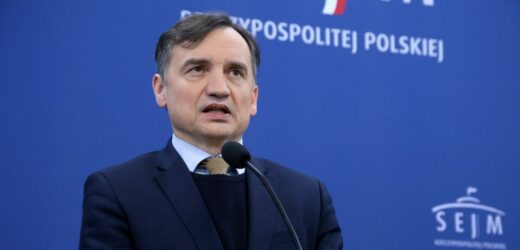 Ziobro o zawieszeniu Ostrowskiego: Strach ma wielkie oczy