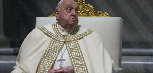 Papież Franciszek krytykuje politykę Trumpa, ale zwraca się do wszystkich chrześcijan