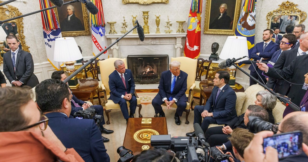 Donald Trump spotkał się w Waszyngotnie z królem Jordanii