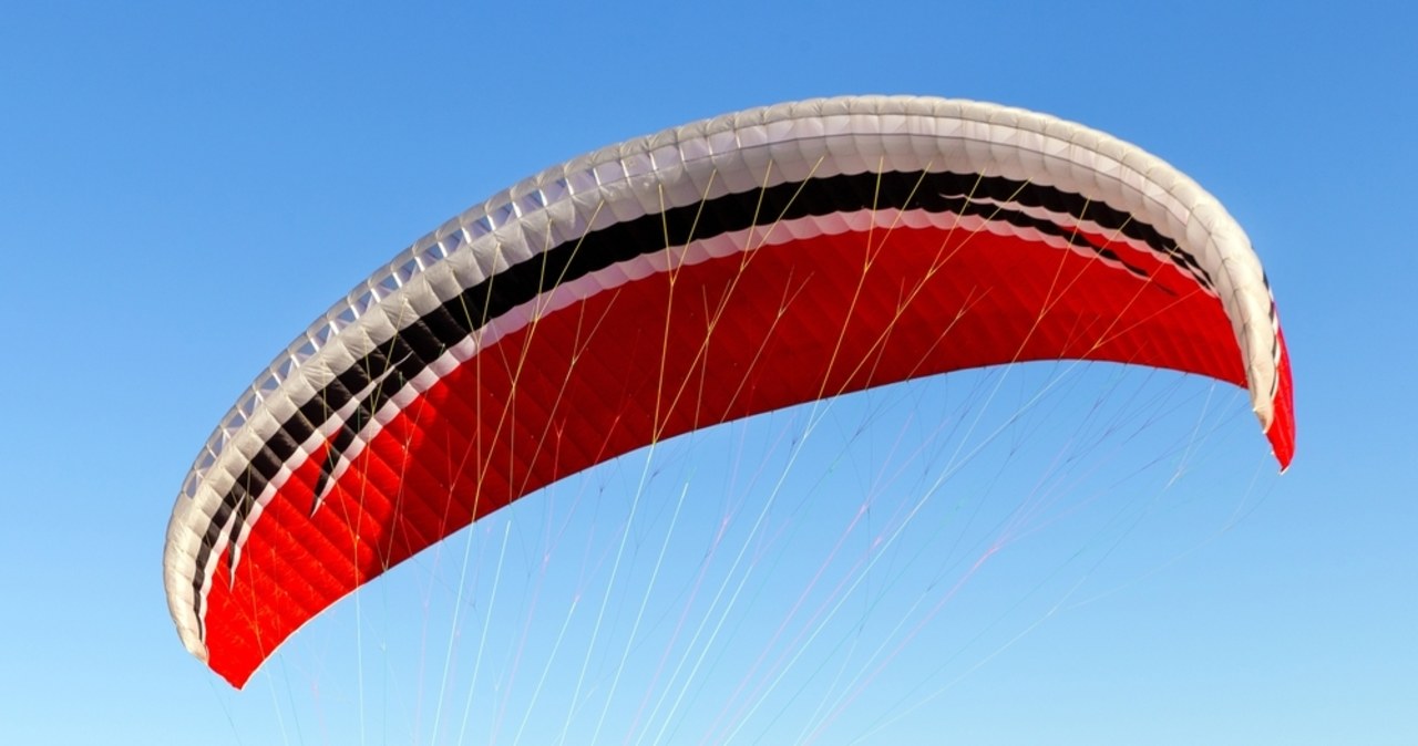 Tragiczna śmierć Polaka w Hiszpanii. Nie otworzył mu się spadochron