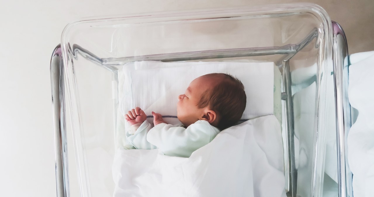 Porodówki znikają z mapy. „Oddziały zamykają się same”