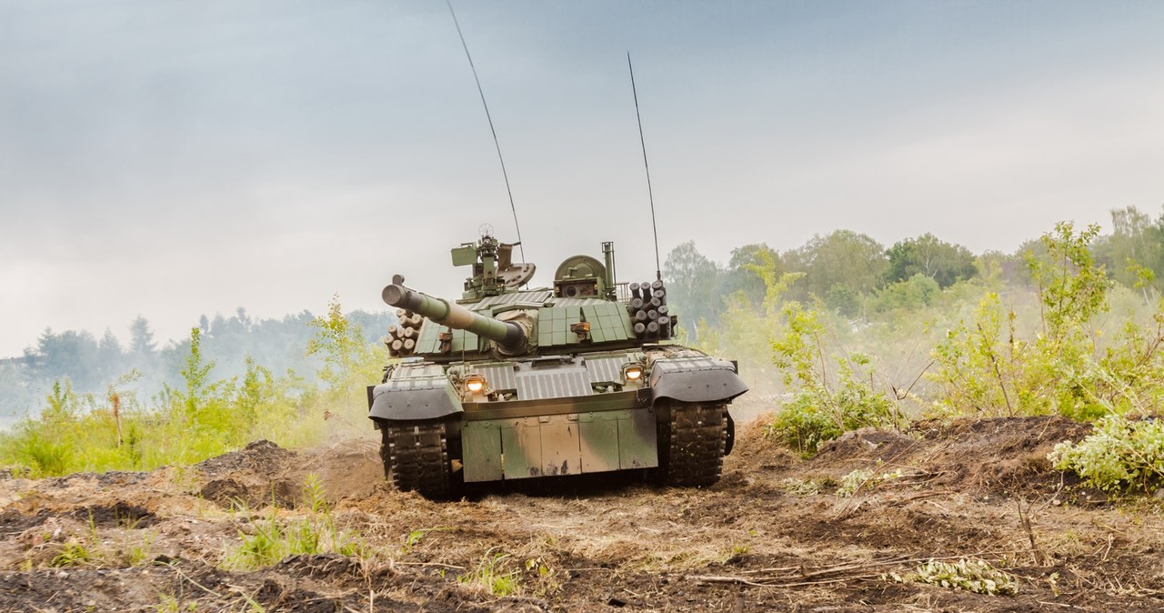 Piąta osoba z zarzutami po zaginięciu min przeciwpancernych