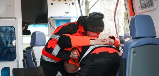 ​Prawomocny wyrok za atak z nożem na ratownika medycznego