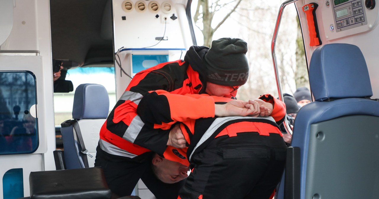 ​Prawomocny wyrok za atak z nożem na ratownika medycznego