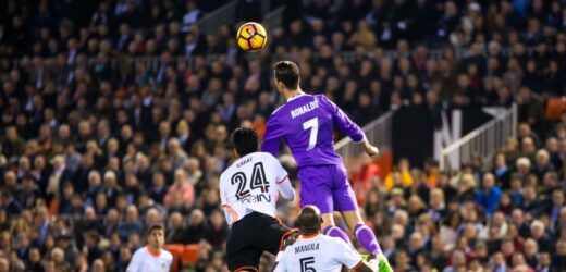 Oto najlepiej zarabiający sportowiec świata. Na którym miejscu jest Iga Świątek?