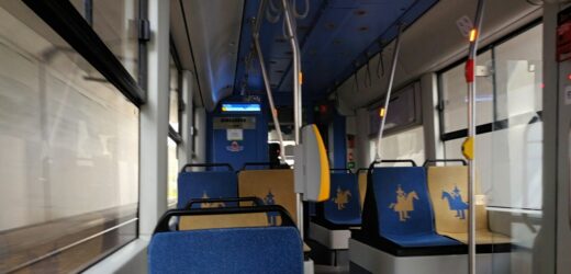 W centrum Krakowa wykoleił się tramwaj