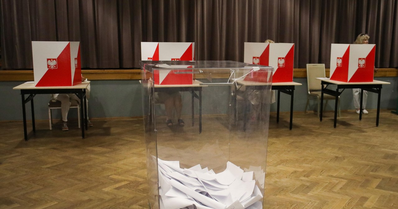 Mentzen mocno w górę, liderem nadal Trzaskowski. Sondaż Opinia24 dla RMF FM