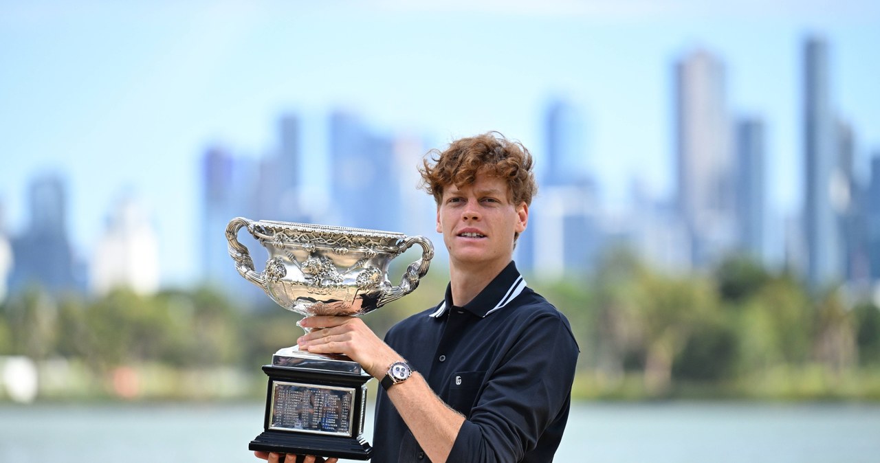 Tenisista Jannik Sinner zdyskwalifikowany na trzy miesiące
