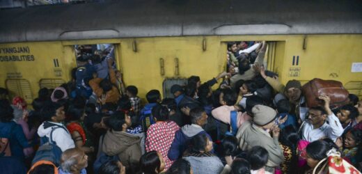 Wybuch paniki na dworcu. Zginęło co najmniej 18 osób