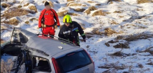 Pod Koszalinem pociąg zdarzył się z autem osobowym. Ruch wstrzymany