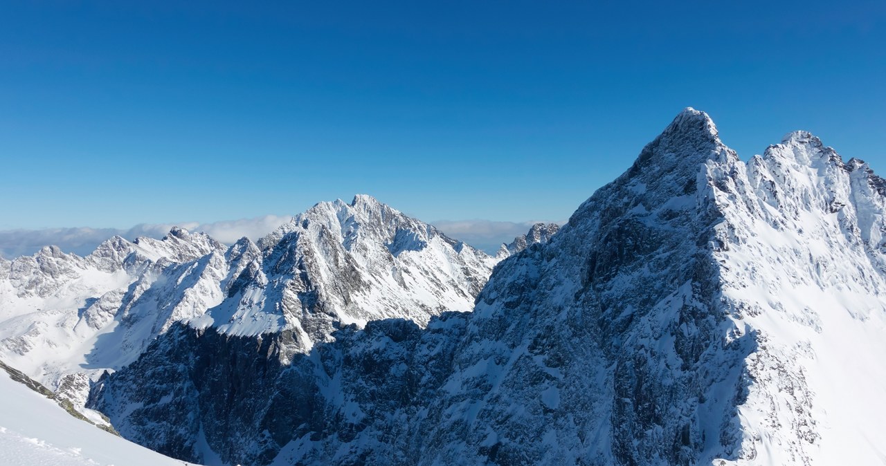 Groźny wypadek na Rysach. Spadający turysta strącił dwie osoby