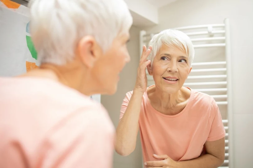 Niepozorne warzywo zadziała jak najlepszy krem. Domowa maseczka z… sałaty