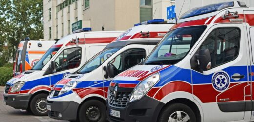 Trzech ratowników w karetce? Rząd przyjął projekt ustawy