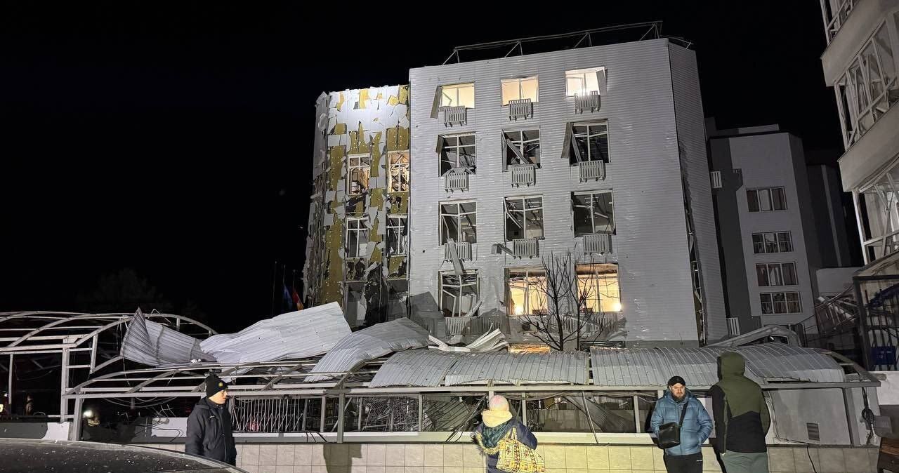 Rosjanie uderzyli dronami w Odessę. Tysiące ludzi bez ogrzewania