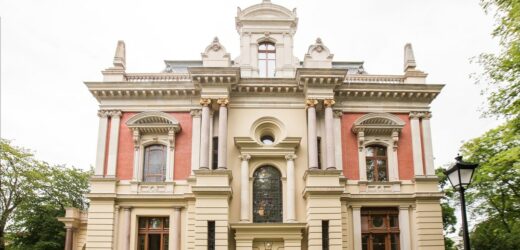 120 tys. zł na alkohol. Szczecińska Willa Lentza pod lupą NIK