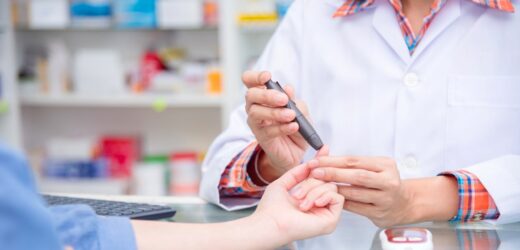 „Środy z Farmaceutą” w małopolskim NFZ. Konsultacja i podstawowe badania