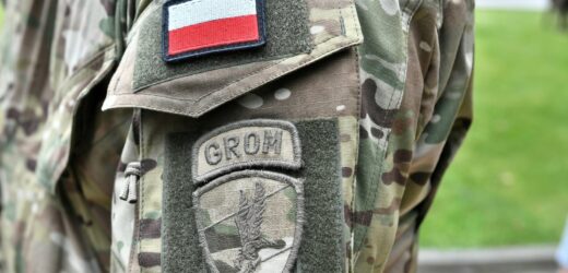 Huki i błyski w trzech warszawskich dzielnicach. Żołnierze GROM rozpoczynają ćwiczenia