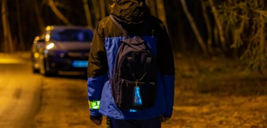 Odblaskowe ubranie niewidzialne dla systemów awaryjnego hamowania? Wyniki badań