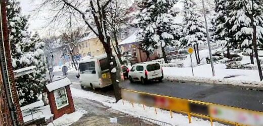 O włos od tragedii na przejściu dla pieszych. 11-latek uniknął zderzenia z autobusem