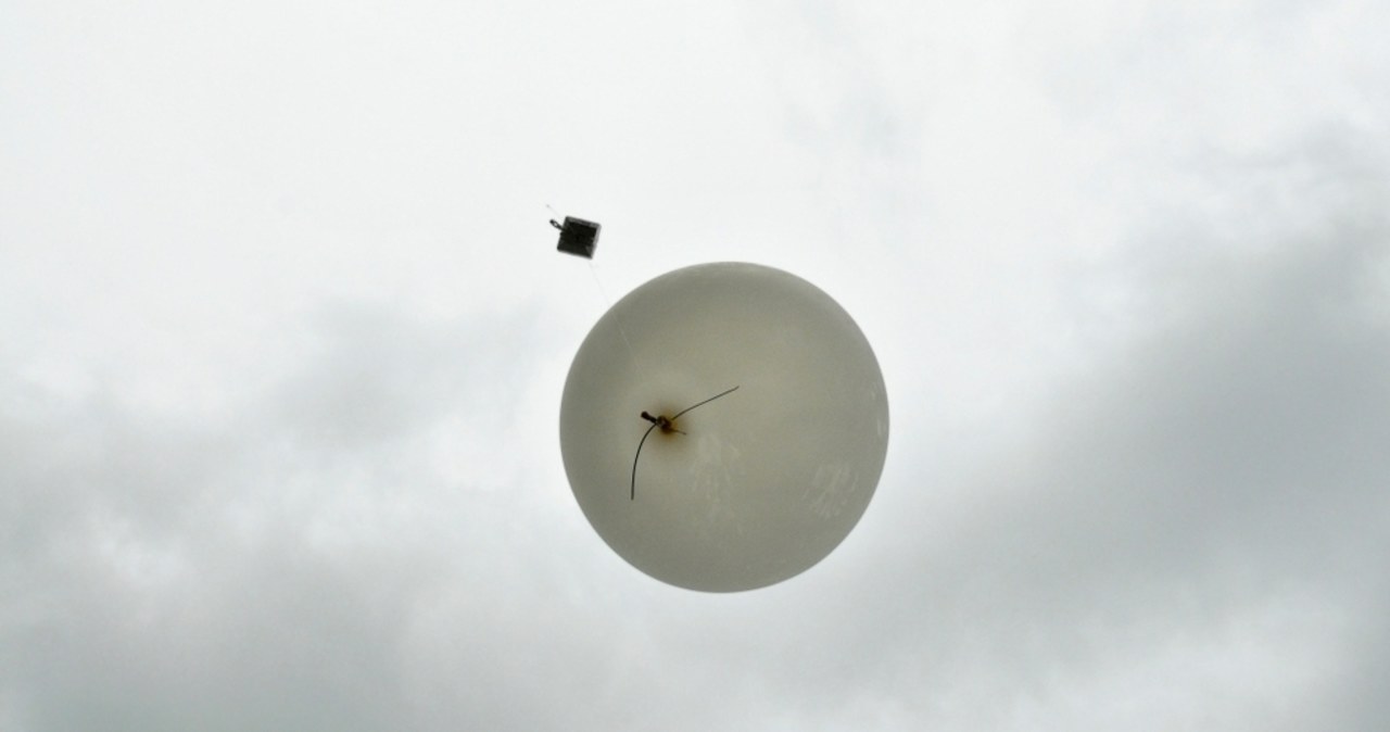Niezidentyfikowany obiekt na Mazowszu. To balon meteorologiczny z Niemiec?