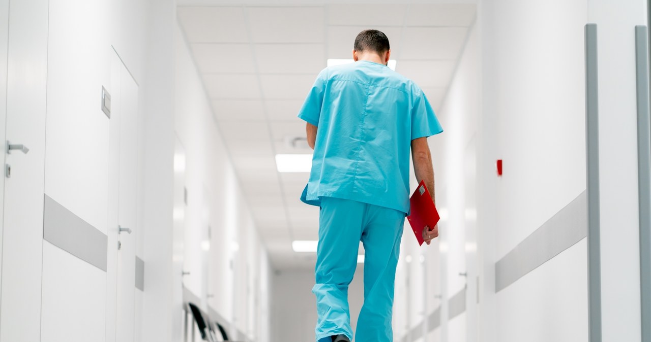 Lekarz pracował 103 godziny bez przerwy. NIK przeprowadził kontrole