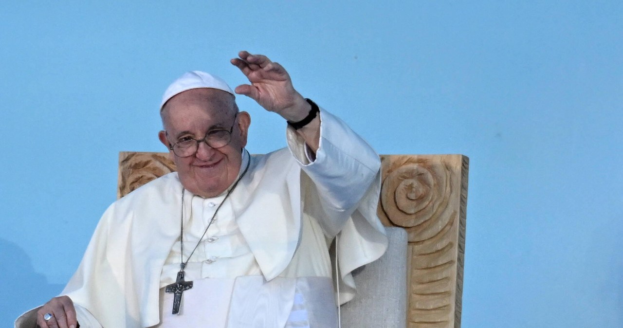 Prof. Stempin: Papież Franciszek, jeżeli nie znajdzie się pod ścianą, nie ustąpi