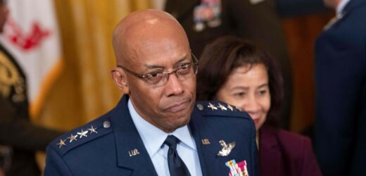 Trump czyści przedpole. Dymisja na szczycie