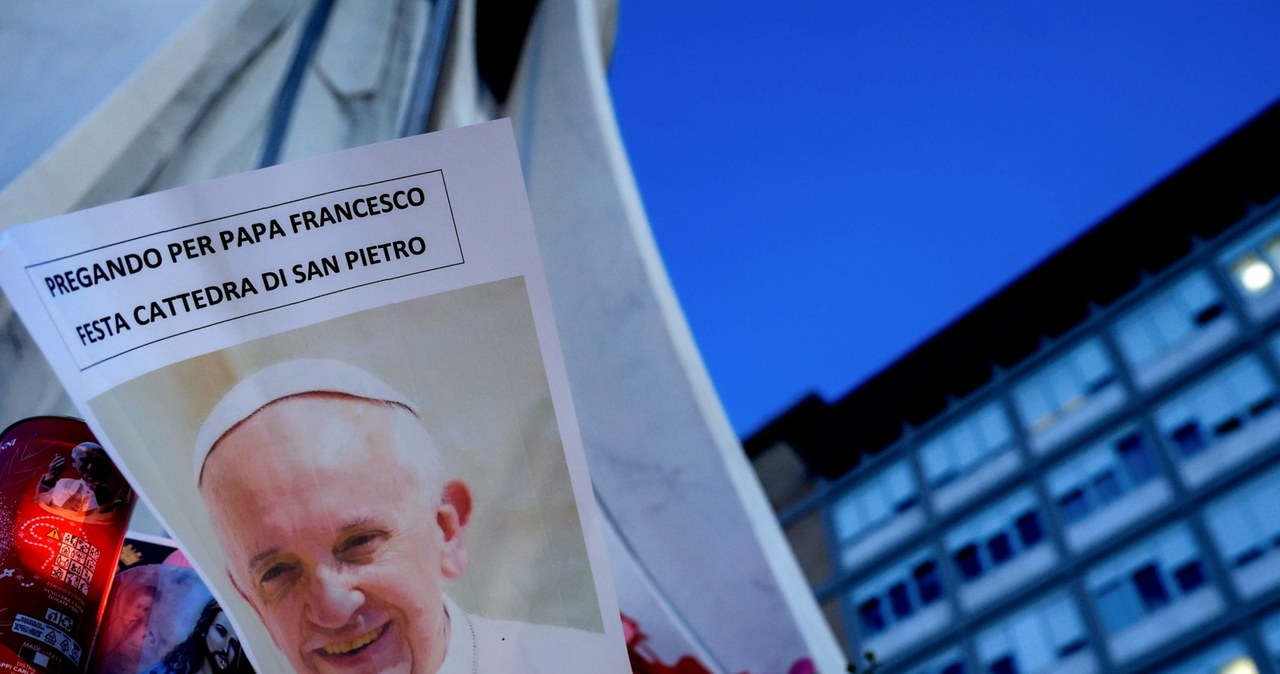 Stan zdrowia papieża się pogorszył. Nowy komunikat Watykanu